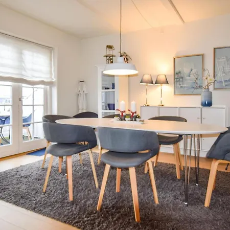 Apartman Beach Front Apartment In Bagenkop *